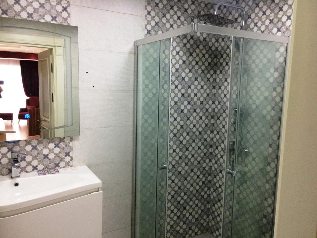 Park Azure Apartment Deluxe 2 Bedroom Baku Ngoại thất bức ảnh