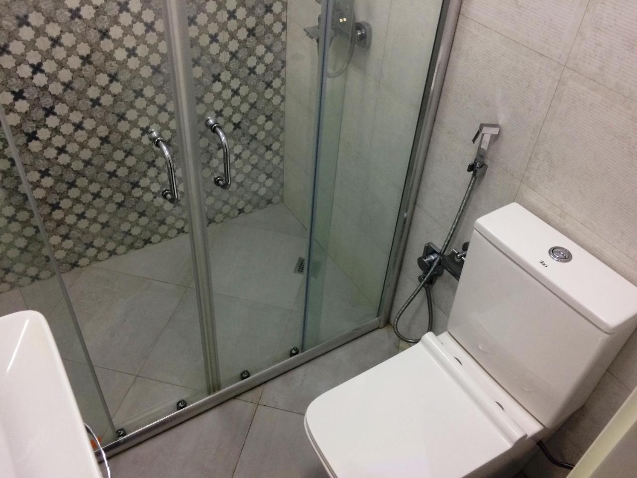 Park Azure Apartment Deluxe 2 Bedroom Baku Ngoại thất bức ảnh