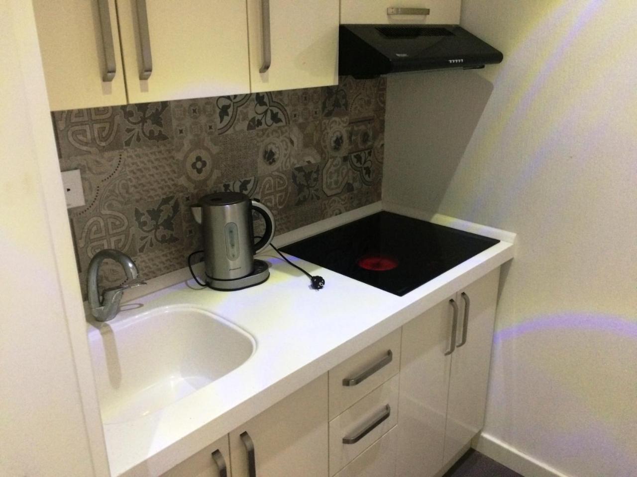 Park Azure Apartment Deluxe 2 Bedroom Baku Ngoại thất bức ảnh