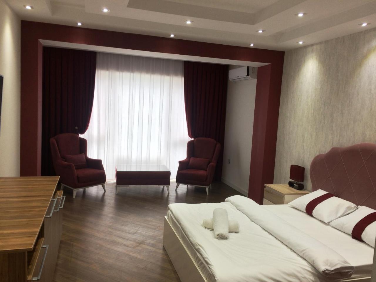 Park Azure Apartment Deluxe 2 Bedroom Baku Ngoại thất bức ảnh