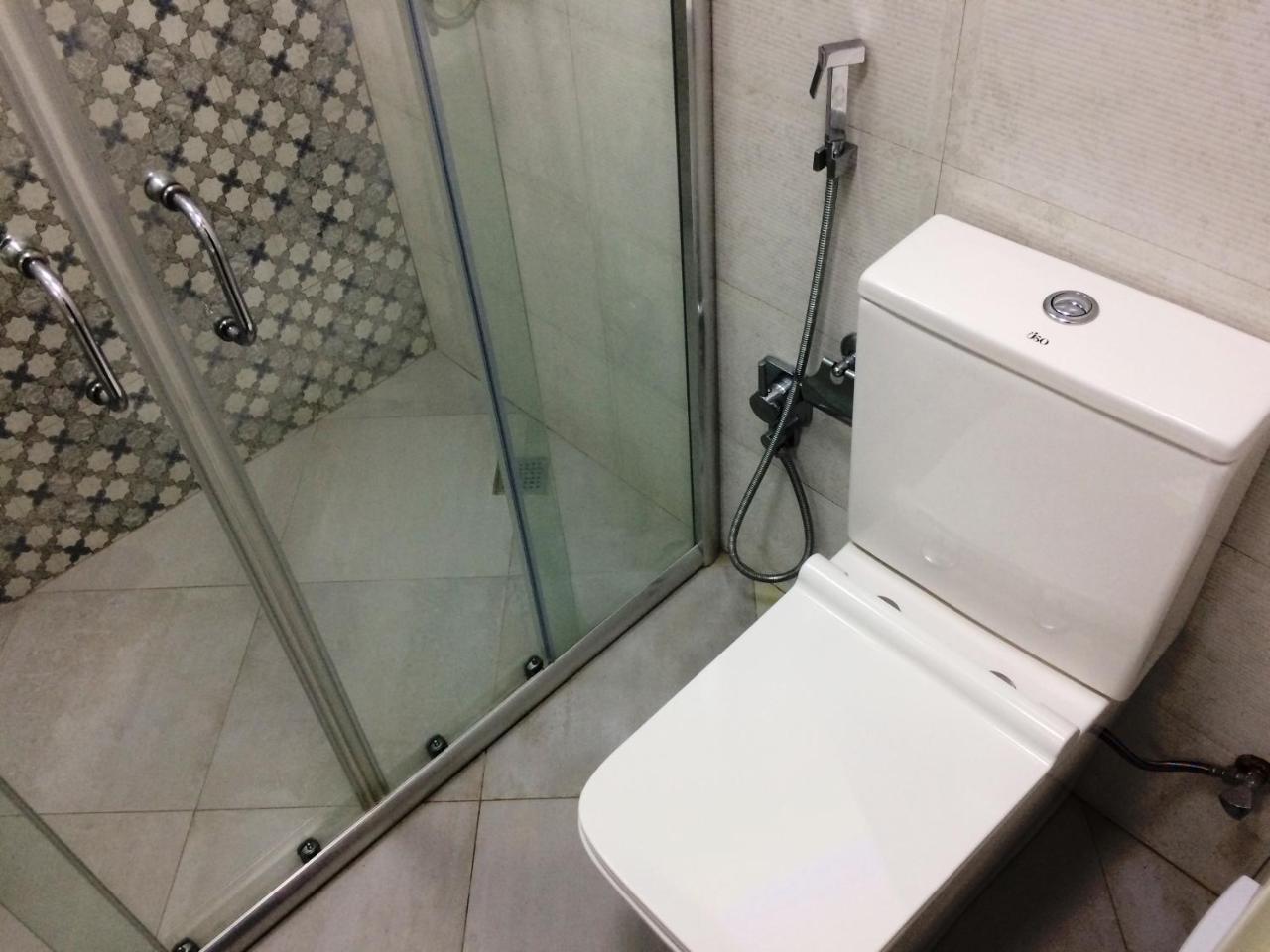 Park Azure Apartment Deluxe 2 Bedroom Baku Ngoại thất bức ảnh